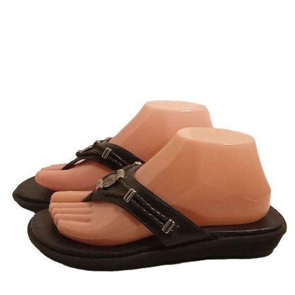 Bare Traps Benny Black Flip Flop Sandals Women's Size 7 - Picture 2 of 7